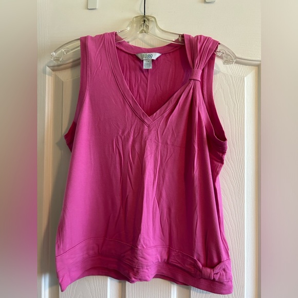 Pink V neck Tank - Picture 1 of 2